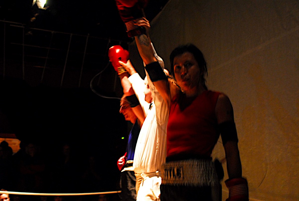 <i>ASCII Fighter (BOX) (winners)</i> – End of match, Shane Ward (foreground), BOX performance Quebec City								, 2006 								<a href=' http://paullitherland.com/artsite_wp/wp-content/uploads/PaulLitherland_2006_BOX_AsciiFighter_photoJeromeBourque-018-1200x805.jpg' target='_blank'><img src='http://paullitherland.com/artsite_wp/wp-content/themes/artpress-child/img/artworkDownloadImg.png' title='télécharger image / download image' /></a> 
							